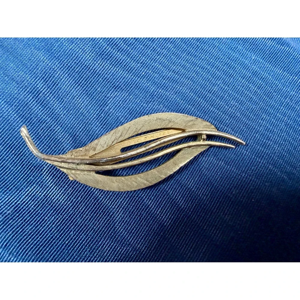 N/A vintage gold